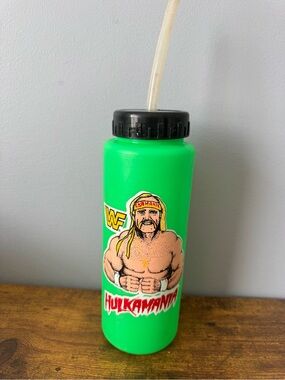 Vintage 1990 Hulk Hogan Hulkamania‎ WWF Neon Green Sports Squeeze Water Bottle